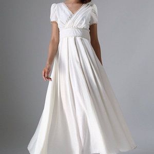 Simple White Cottage/Boho Dress